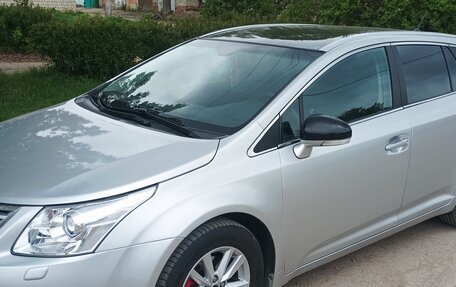 Toyota Avensis III рестайлинг, 2010 год, 1 040 000 рублей, 4 фотография