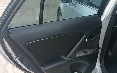 Toyota Avensis III рестайлинг, 2010 год, 1 040 000 рублей, 13 фотография