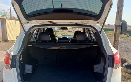 Hyundai Tucson III, 2010 год, 1 450 000 рублей, 2 фотография