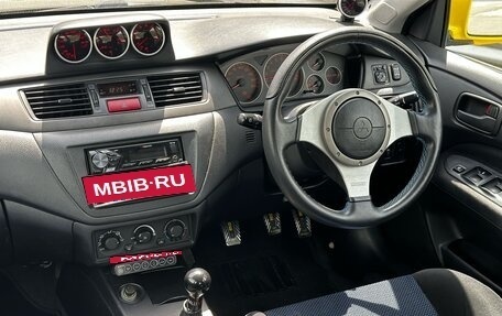 Mitsubishi Lancer Evolution VIII, 2001 год, 1 400 000 рублей, 7 фотография