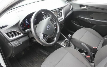Hyundai Solaris II рестайлинг, 2017 год, 1 190 000 рублей, 16 фотография