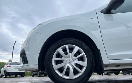 Renault Logan II, 2018 год, 799 000 рублей, 9 фотография