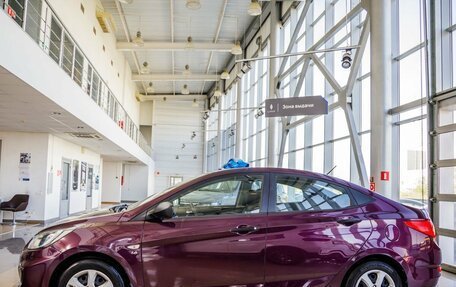 Hyundai Solaris II рестайлинг, 2013 год, 898 000 рублей, 4 фотография