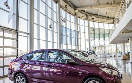 Hyundai Solaris II рестайлинг, 2013 год, 898 000 рублей, 8 фотография
