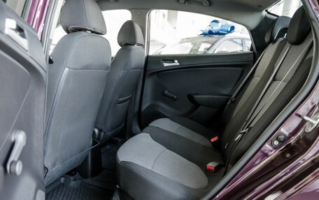 Hyundai Solaris II рестайлинг, 2013 год, 898 000 рублей, 22 фотография