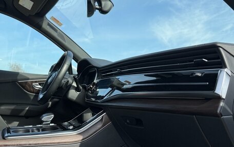 Audi Q7, 2022 год, 6 080 000 рублей, 29 фотография