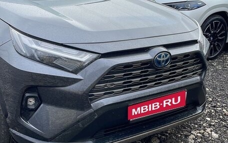 Toyota RAV4, 2022 год, 5 300 000 рублей, 2 фотография