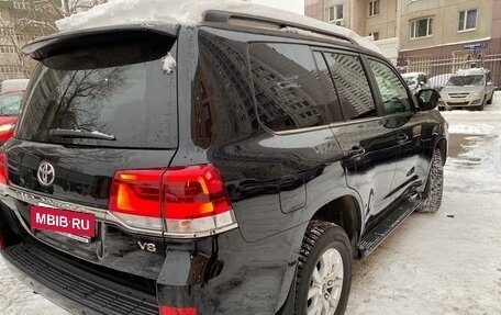 Toyota Land Cruiser 200, 2019 год, 8 200 000 рублей, 5 фотография