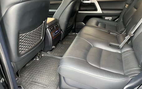 Toyota Land Cruiser 200, 2019 год, 8 200 000 рублей, 14 фотография