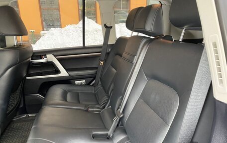 Toyota Land Cruiser 200, 2019 год, 8 200 000 рублей, 15 фотография