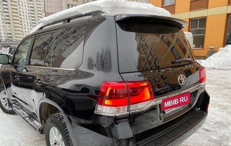 Toyota Land Cruiser 200, 2019 год, 8 200 000 рублей, 7 фотография