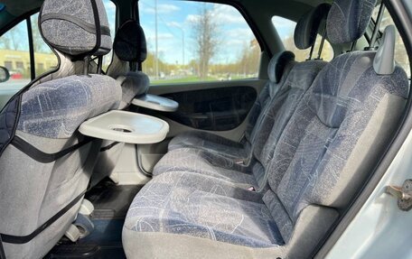 Renault Scenic III, 2001 год, 360 000 рублей, 13 фотография