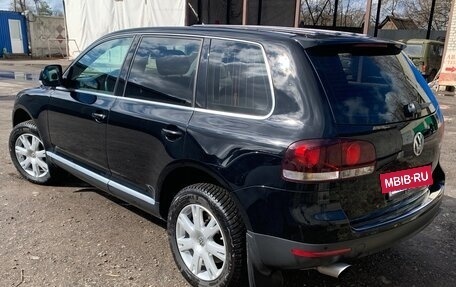 Volkswagen Touareg III, 2010 год, 1 700 000 рублей, 6 фотография