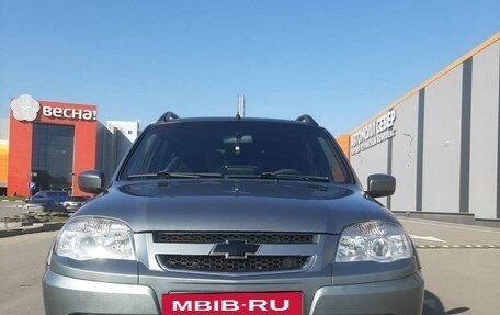 Chevrolet Niva I рестайлинг, 2014 год, 725 000 рублей, 5 фотография
