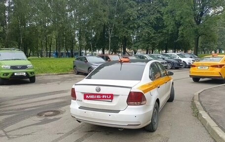 Volkswagen Polo VI (EU Market), 2018 год, 750 000 рублей, 3 фотография