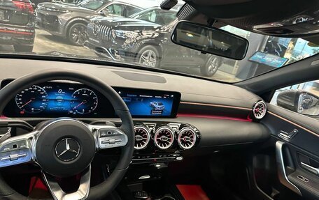 Mercedes-Benz A-Класс, 2021 год, 3 150 000 рублей, 8 фотография