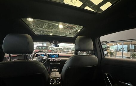 Mercedes-Benz A-Класс, 2021 год, 3 150 000 рублей, 7 фотография