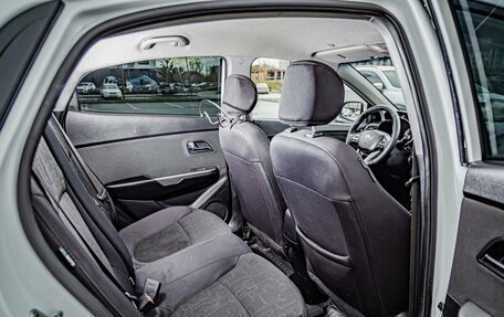KIA Rio III рестайлинг, 2014 год, 990 000 рублей, 23 фотография