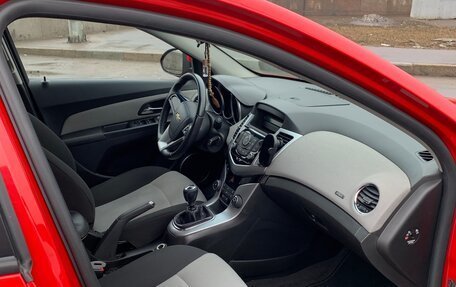 Chevrolet Cruze II, 2012 год, 780 000 рублей, 7 фотография