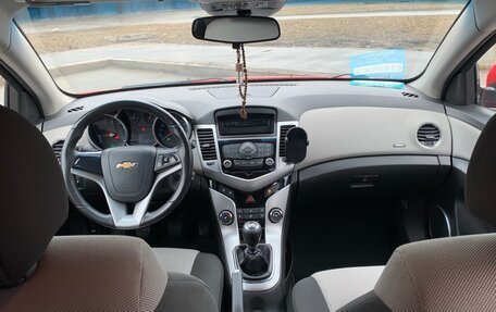 Chevrolet Cruze II, 2012 год, 780 000 рублей, 8 фотография