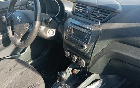 KIA Rio III рестайлинг, 2015 год, 1 020 000 рублей, 2 фотография