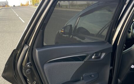 Honda Fit III, 2017 год, 1 300 000 рублей, 11 фотография