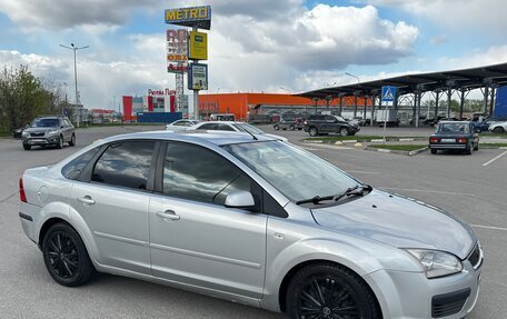 Ford Focus II рестайлинг, 2005 год, 410 000 рублей, 15 фотография