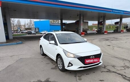 Hyundai Solaris II рестайлинг, 2020 год, 925 000 рублей, 7 фотография