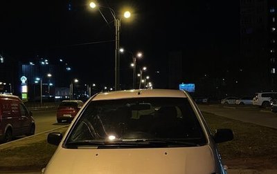 Toyota Yaris I рестайлинг, 1999 год, 180 000 рублей, 1 фотография