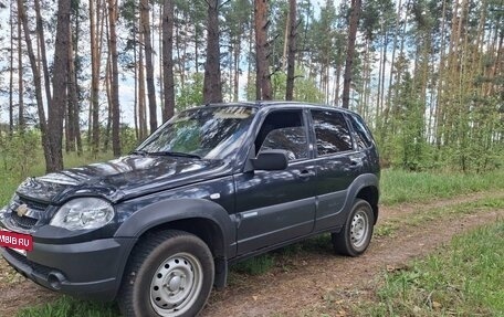 Chevrolet Niva I рестайлинг, 2011 год, 440 000 рублей, 6 фотография