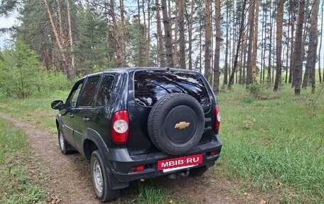Chevrolet Niva I рестайлинг, 2011 год, 440 000 рублей, 4 фотография