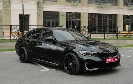 BMW 3 серия, 2019 год, 4 750 000 рублей, 1 фотография