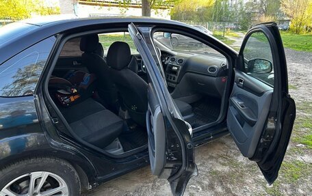 Ford Focus II рестайлинг, 2011 год, 650 000 рублей, 2 фотография