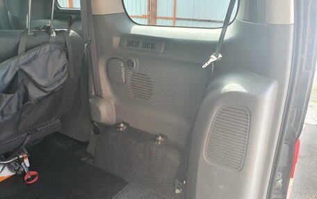 Nissan NV200, 2011 год, 1 370 000 рублей, 16 фотография
