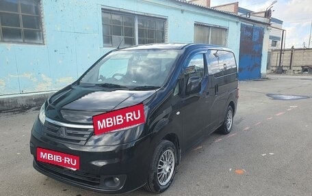 Nissan NV200, 2011 год, 1 370 000 рублей, 35 фотография