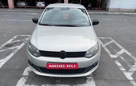 Volkswagen Polo VI (EU Market), 2010 год, 690 000 рублей, 3 фотография