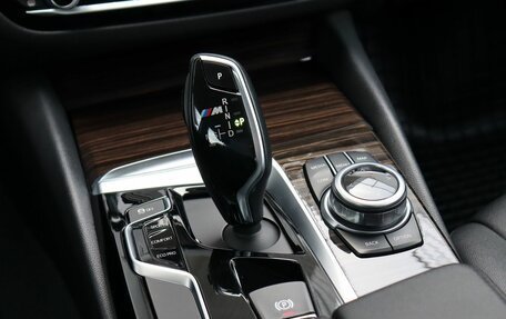 BMW 5 серия, 2017 год, 3 900 000 рублей, 15 фотография