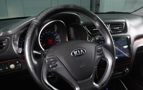 KIA Rio III рестайлинг, 2016 год, 999 000 рублей, 17 фотография