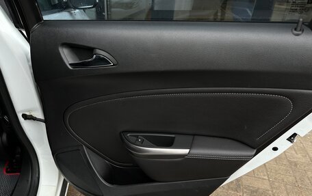 Opel Astra J, 2012 год, 830 000 рублей, 13 фотография