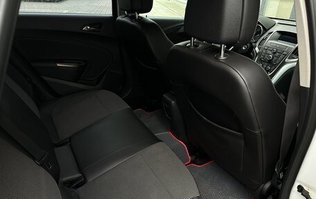 Opel Astra J, 2012 год, 830 000 рублей, 14 фотография