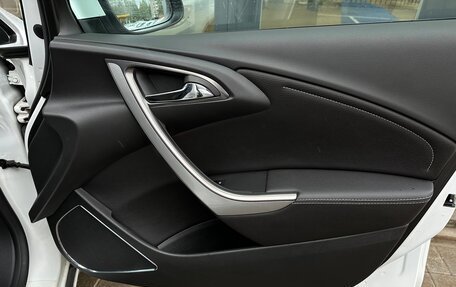 Opel Astra J, 2012 год, 830 000 рублей, 15 фотография