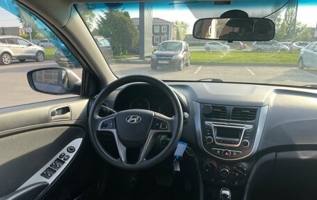 Hyundai Solaris II рестайлинг, 2016 год, 950 000 рублей, 10 фотография