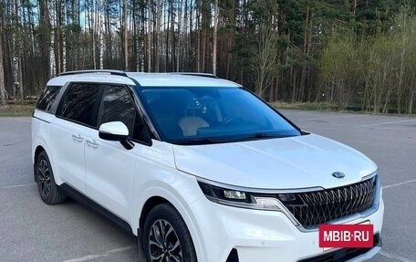 KIA Carnival, 2021 год, 3 750 000 рублей, 6 фотография