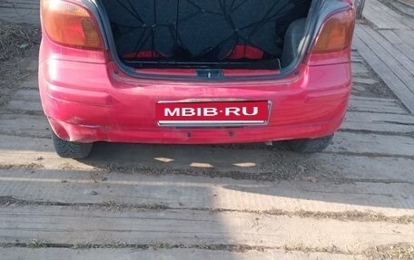 Toyota Vitz, 2002 год, 380 000 рублей, 8 фотография
