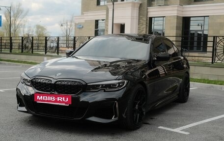 BMW 3 серия, 2019 год, 4 750 000 рублей, 2 фотография