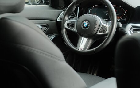 BMW 3 серия, 2019 год, 4 750 000 рублей, 14 фотография