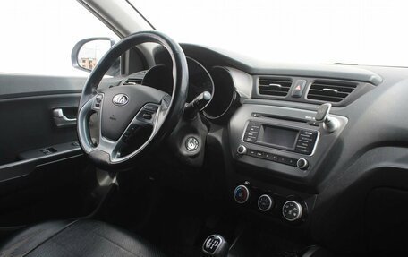 KIA Rio III рестайлинг, 2016 год, 780 000 рублей, 14 фотография