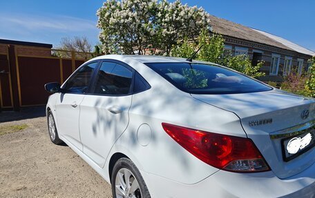 Hyundai Solaris II рестайлинг, 2012 год, 930 000 рублей, 11 фотография