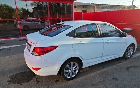 Hyundai Solaris II рестайлинг, 2012 год, 930 000 рублей, 9 фотография