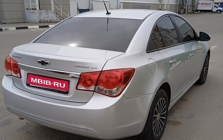 Chevrolet Cruze II, 2011 год, 799 000 рублей, 1 фотография